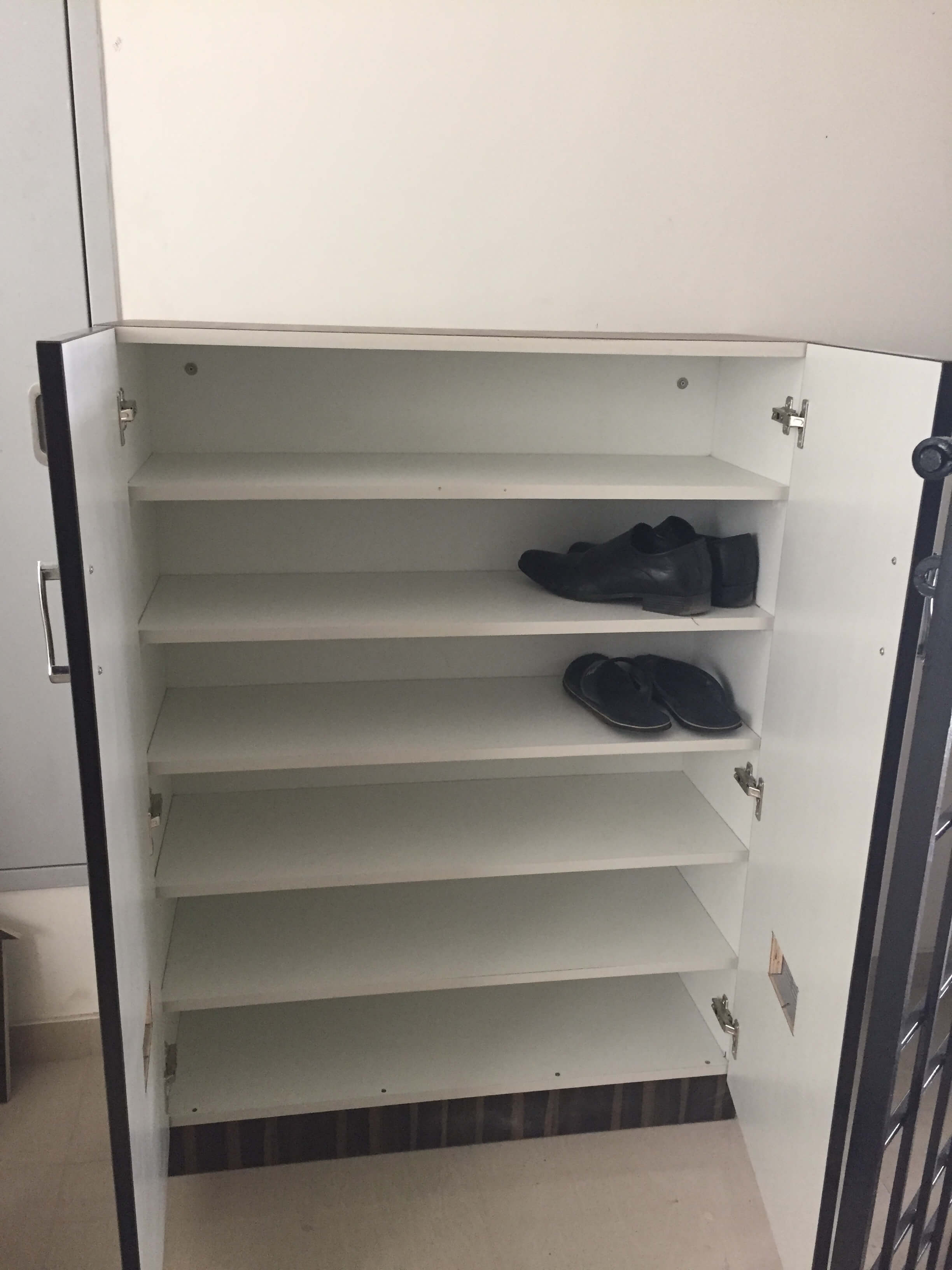 shoe_rack